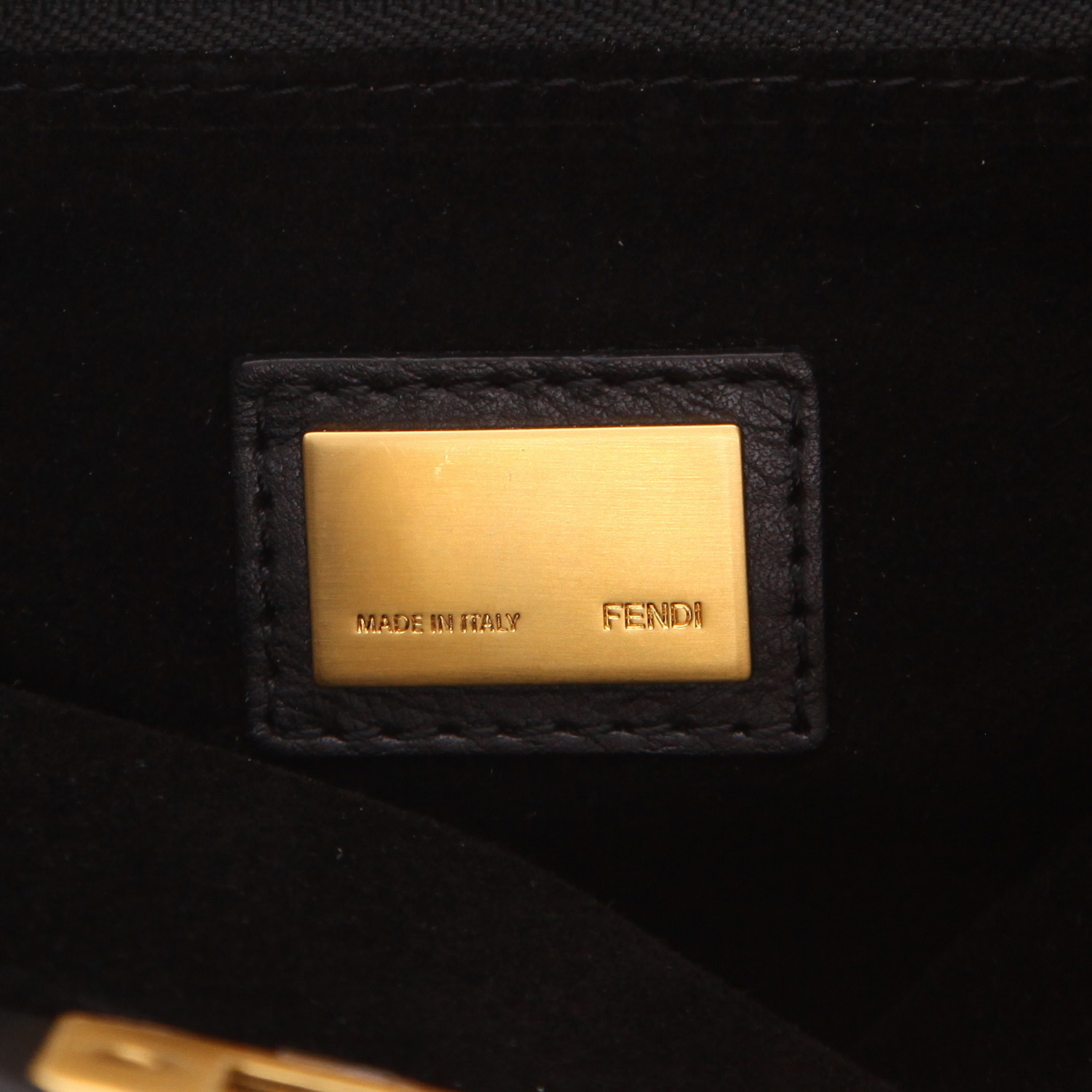 Bolso Fendi Peekaboo de piel negra - Detail D2