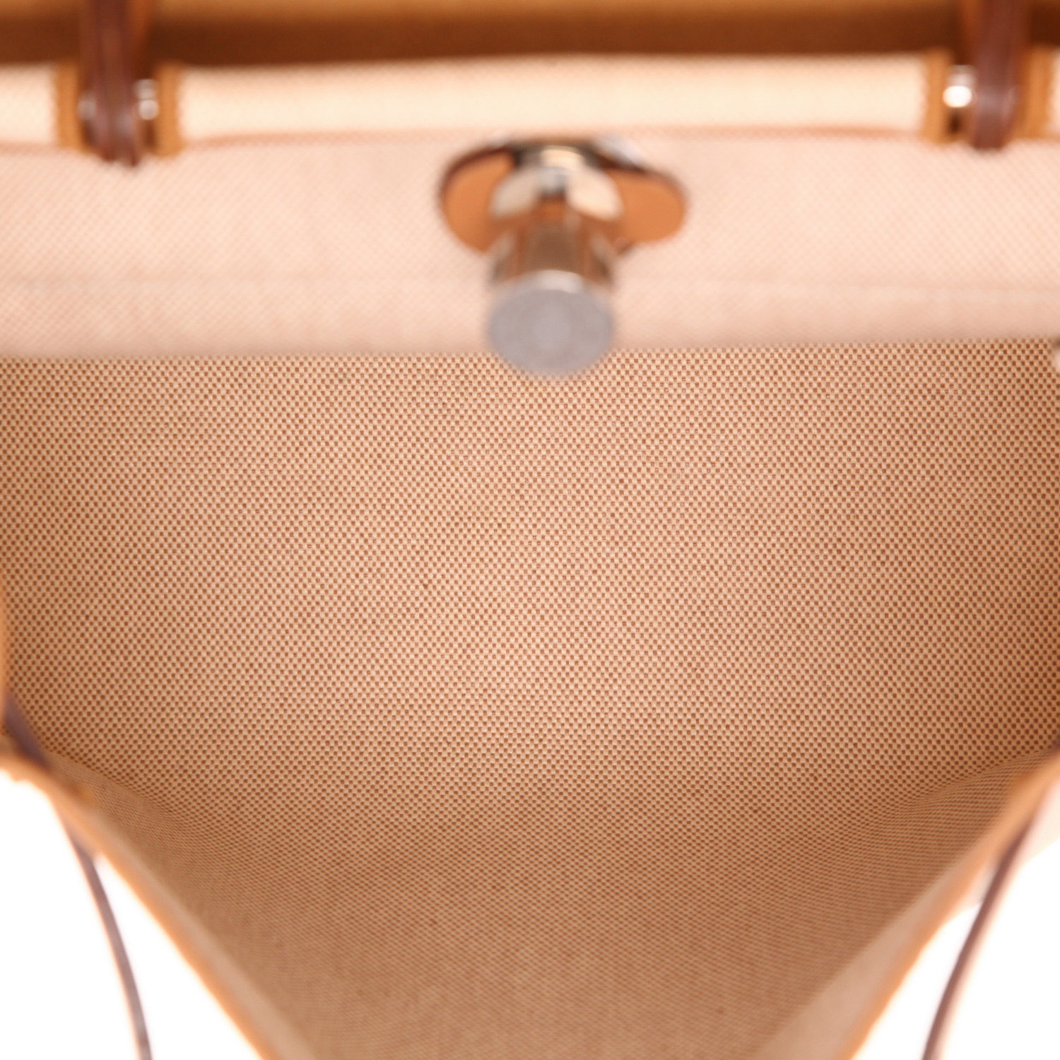 Hermès Herbag handbag in beige canvas and Hunter cowhide - Detail D3
