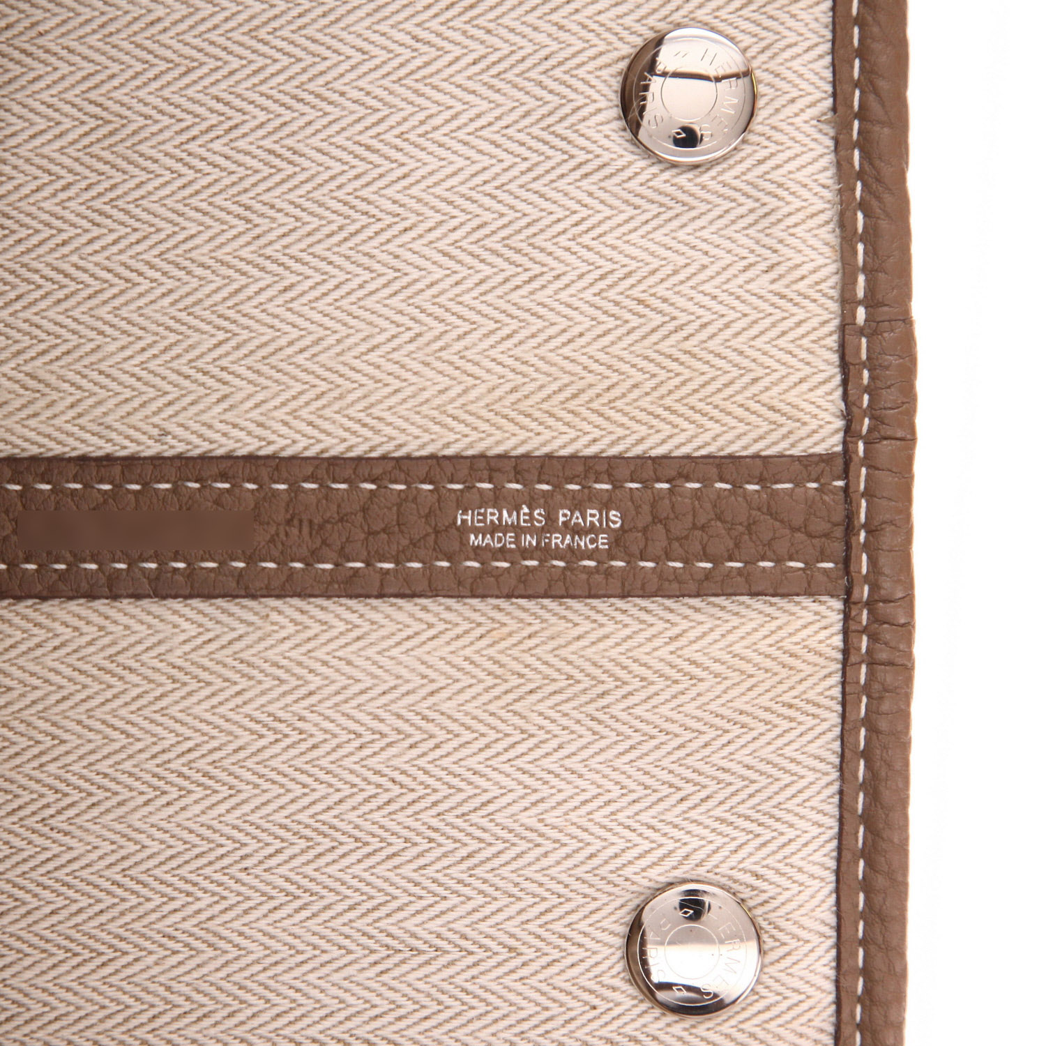 Sac à main Hermès  Garden en cuir étoupe - Detail D2