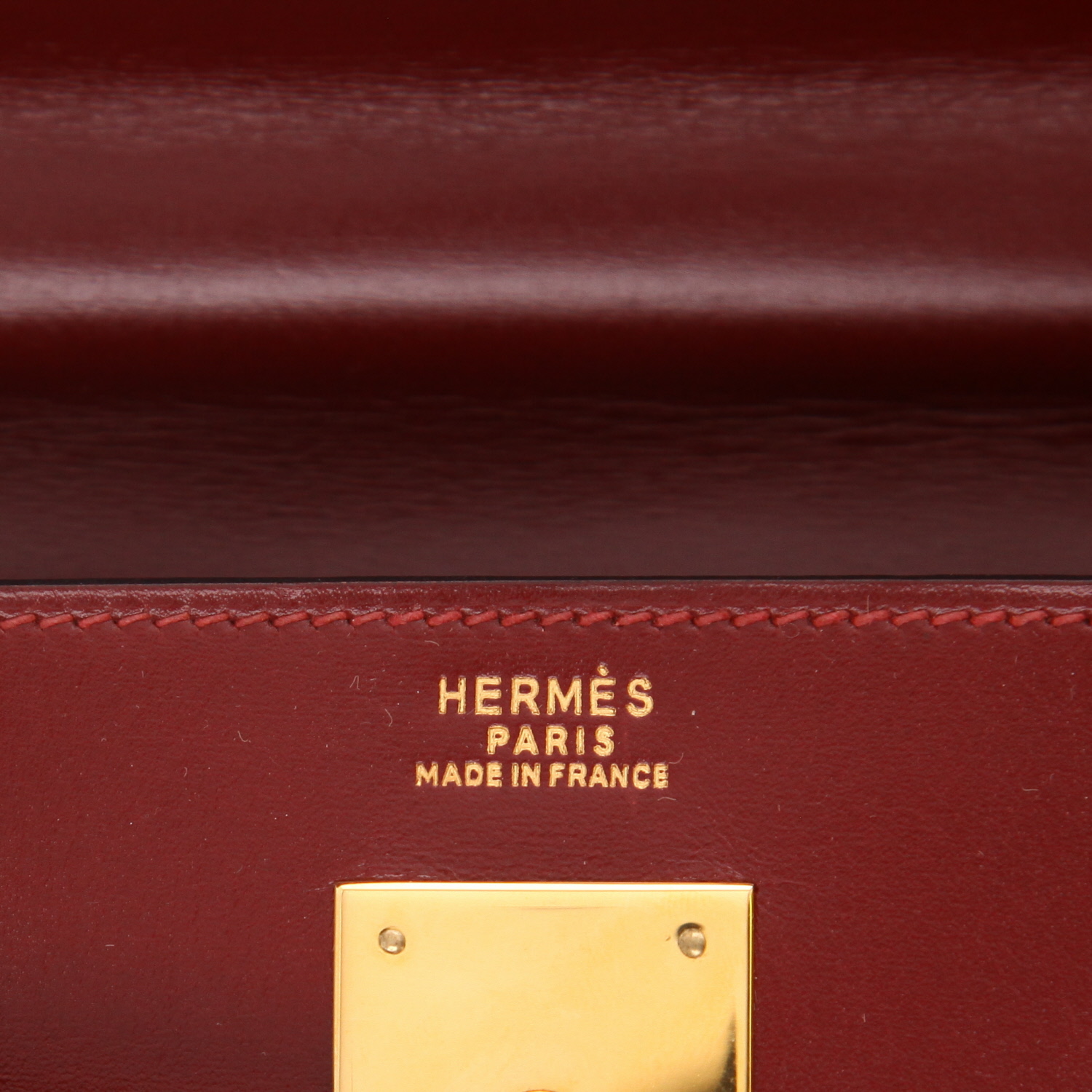 Borsa Hermès Kelly da 32 cm in pelle box Bordeaux - Detail D2