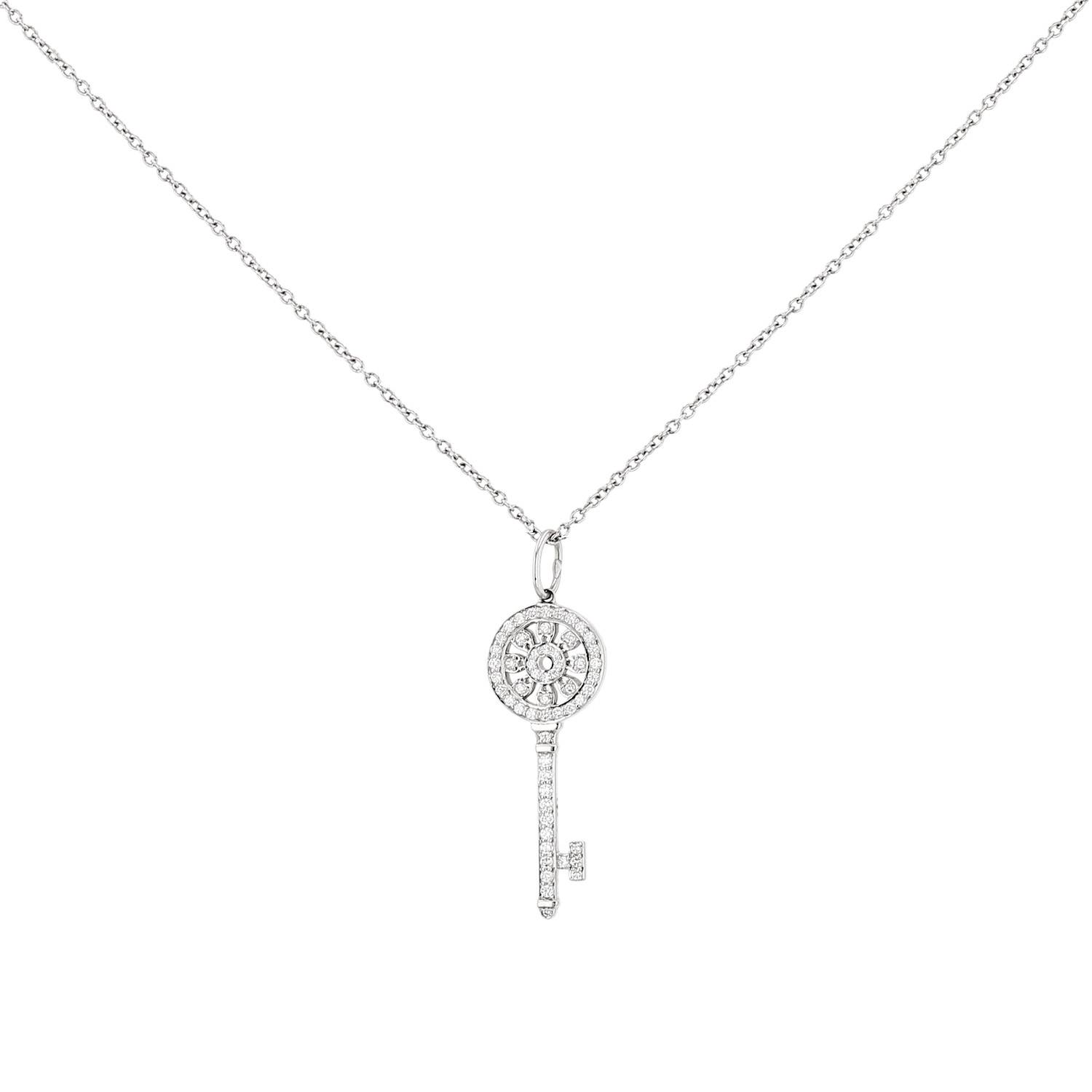 Collier Tiffany & Co Clé en platine et diamants