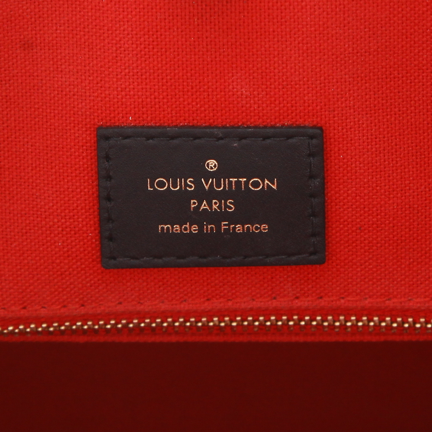 Sac cabas Louis Vuitton  Onthego moyen modèle  en toile monogram deux tons marron et cuir noir - Detail D2