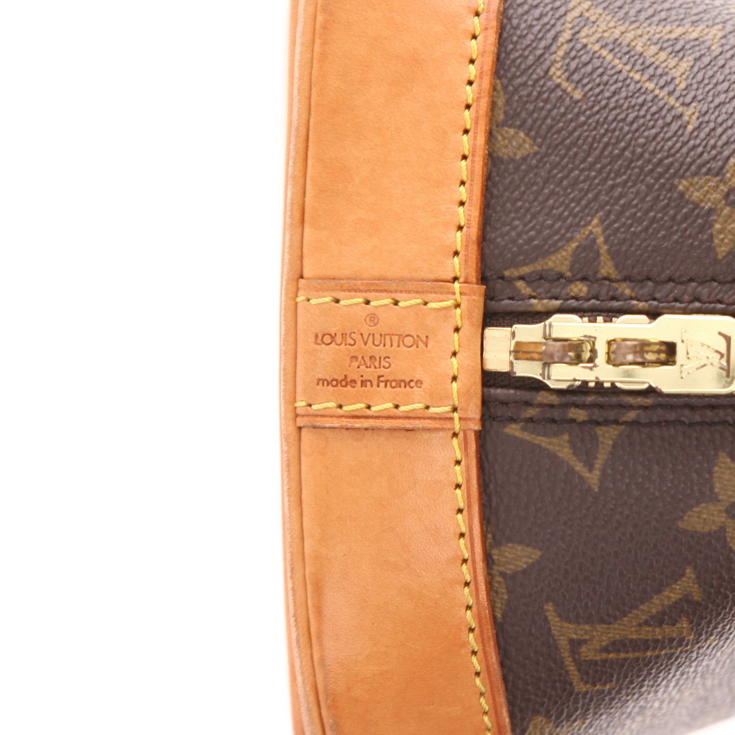 Louis Vuitton Alma medium handbag in brown Monogram canvas and natural leather - Detail D2
