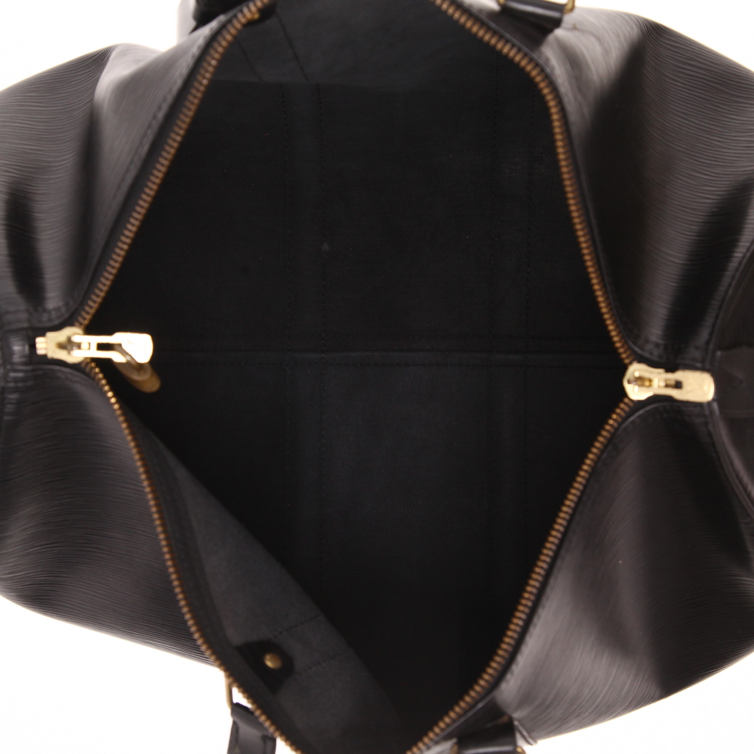 Louis Vuitton Keepall 50 travel bag in Noir Épi leather - Detail D3