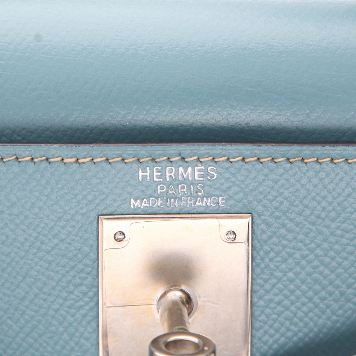 Borsa Hermès Kelly da 28 cm in pelle Courchevel Bleu Jean - Detail D2
