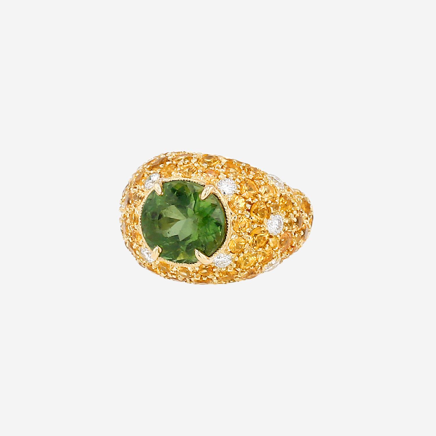 Anillo vintage de oro amarillo, turmalina, zafiros amarillos y diamantes