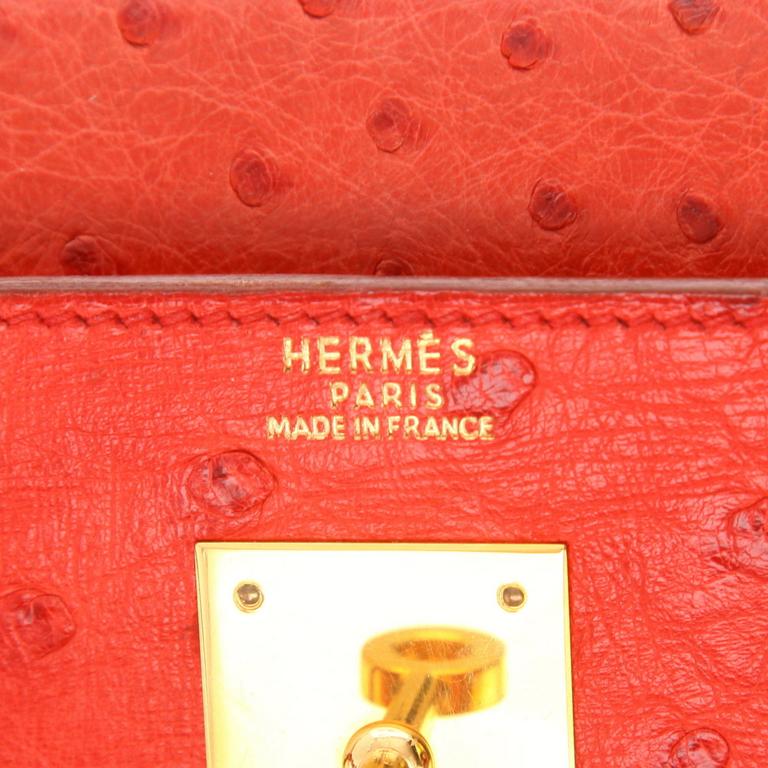 Borsa Hermès Kelly da 32 cm in pelle di struzzo rossa - Detail D2