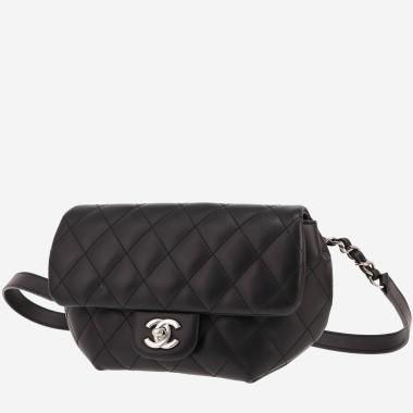 Pochette-ceinture Chanel  Pochette ceinture en cuir matelassé noir