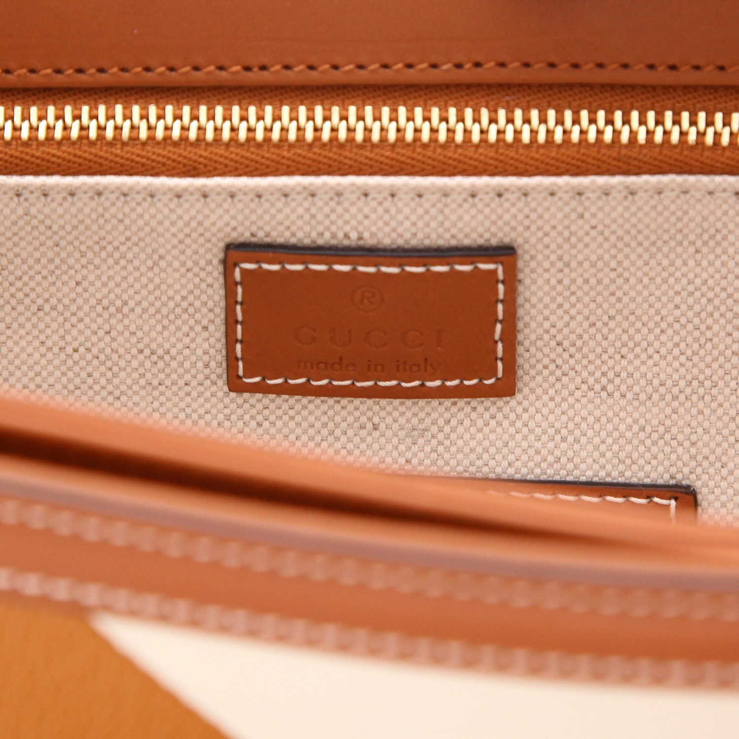 Gucci 1955 Horsebit shoulder bag in tricolour leather: Blanc, blue and brown - Detail D2