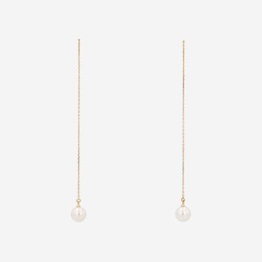 Paire de boucles d'oreilles Tasaki  en or jaune et perles de culture