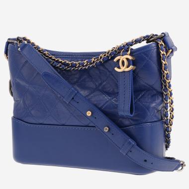 Sac bandoulière Chanel  Gabrielle  moyen modèle  en cuir matelassé bleu