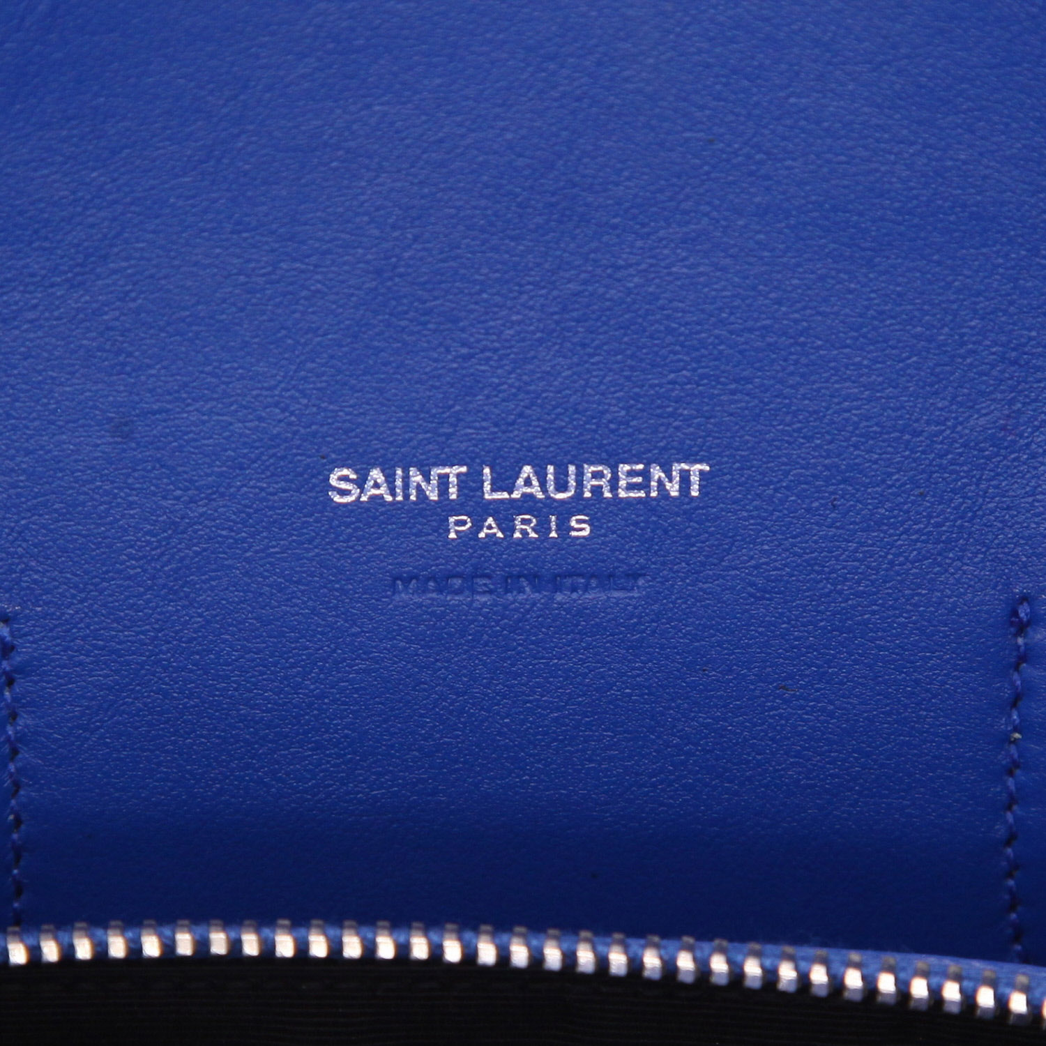 Saint Laurent handbag  Small day bag in electric blue leather - Detail D2