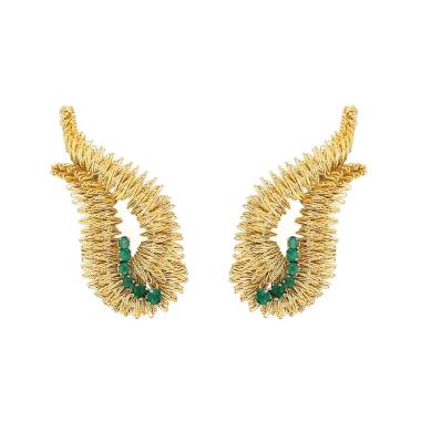 A pair of vintage 1980s ear clips in yellow gold and emeralds
