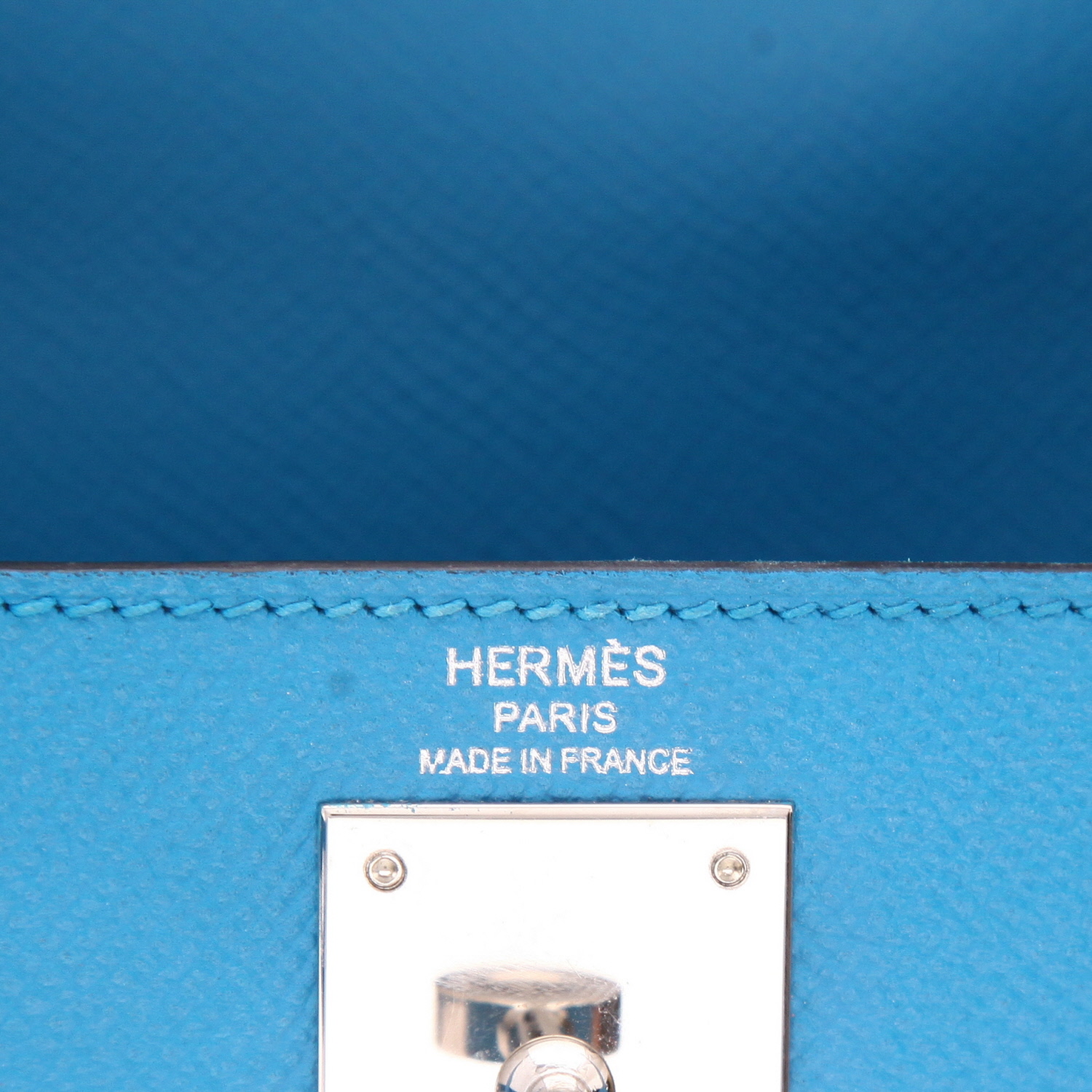 Sac à main Hermès  Kelly 28 cm en cuir epsom Bleu Zanzibar - Detail D2