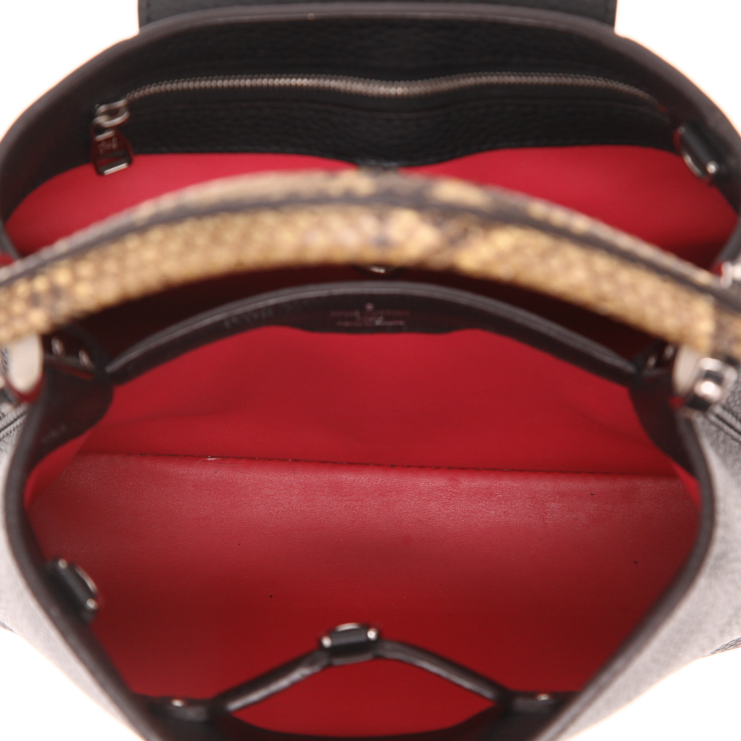 Louis Vuitton Capucine MM handbag in Noir Clémence calfskin and beige python - Detail D3