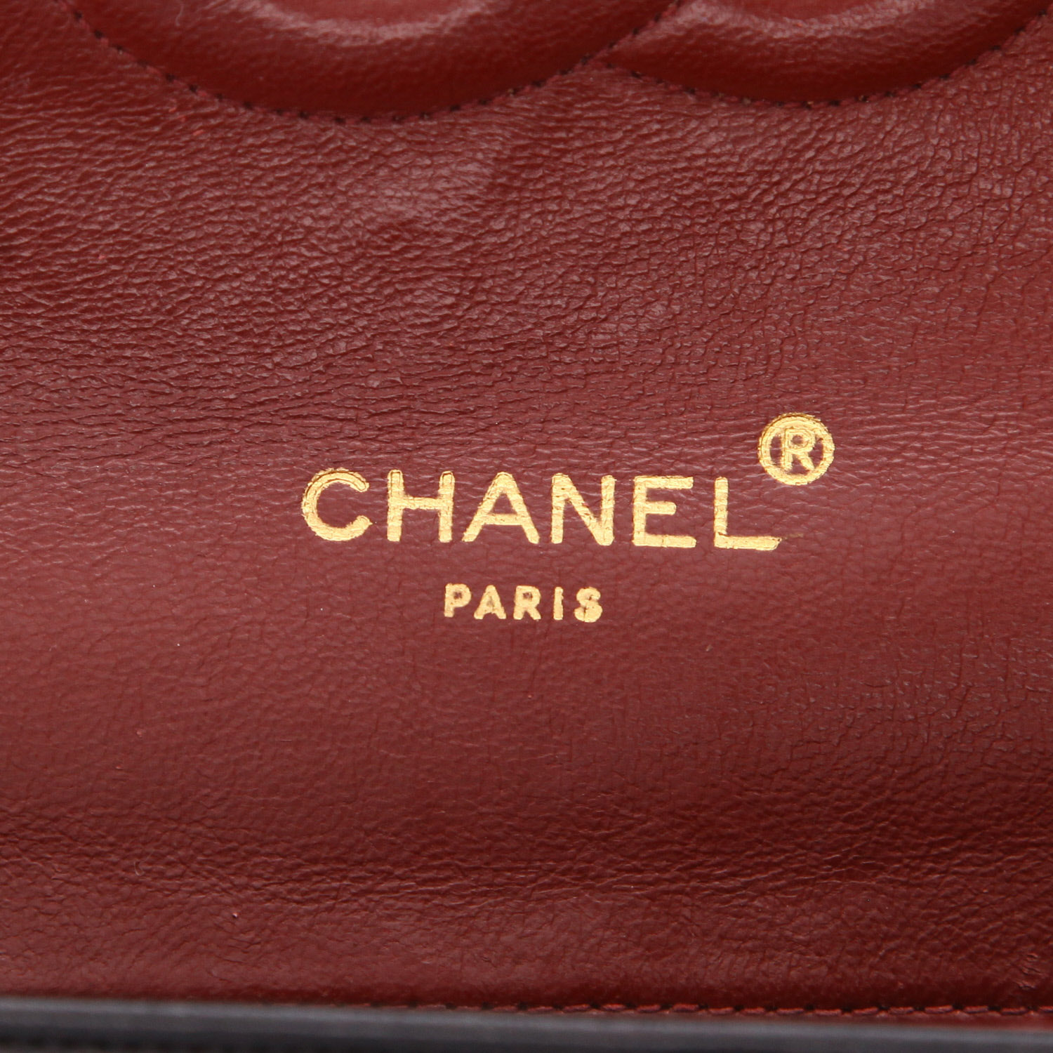 Bolso bandolera Chanel vintage de piel acolchada negra - Detail D2