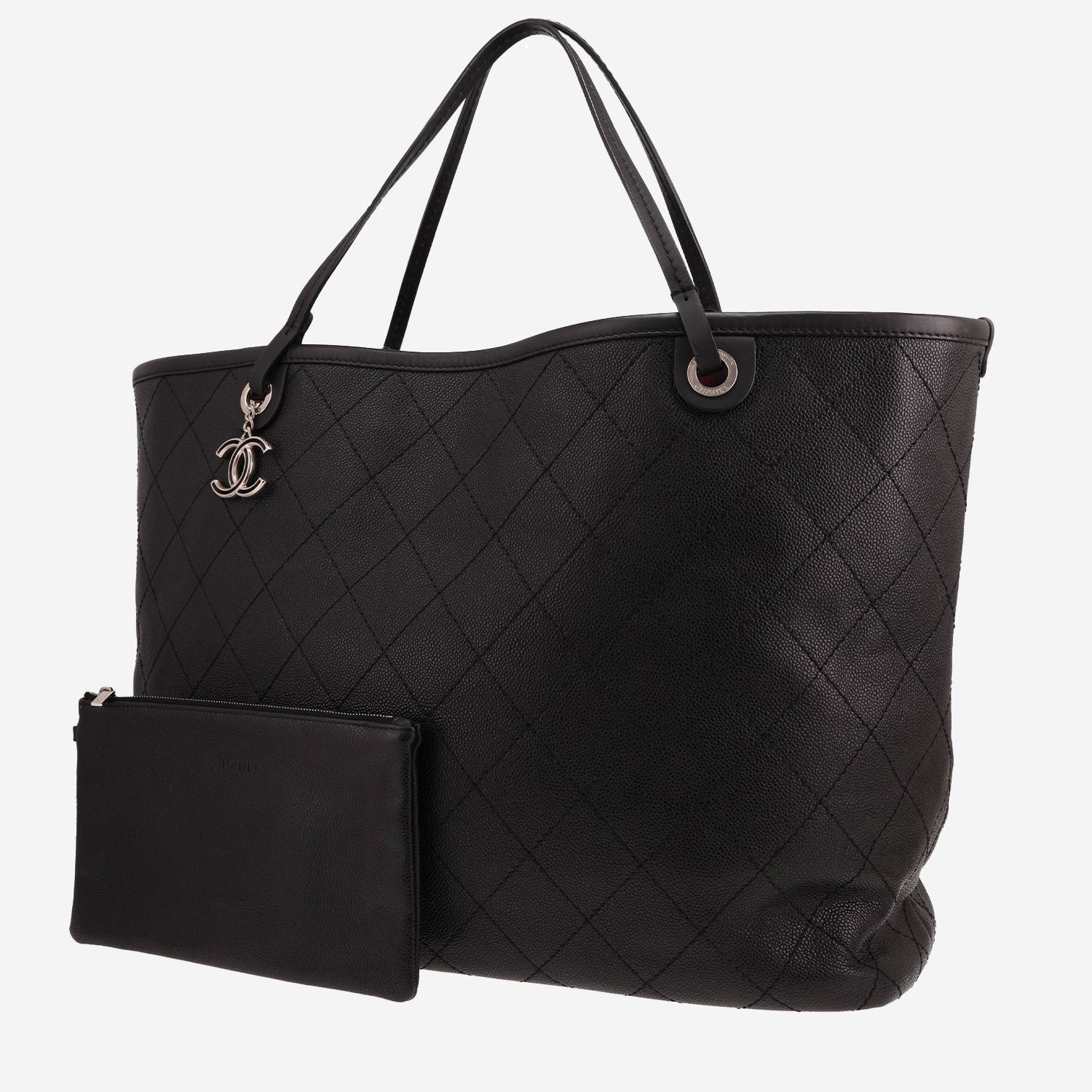Bolso tipo shopper Chanel «Shopper Fever» de piel acolchada negra