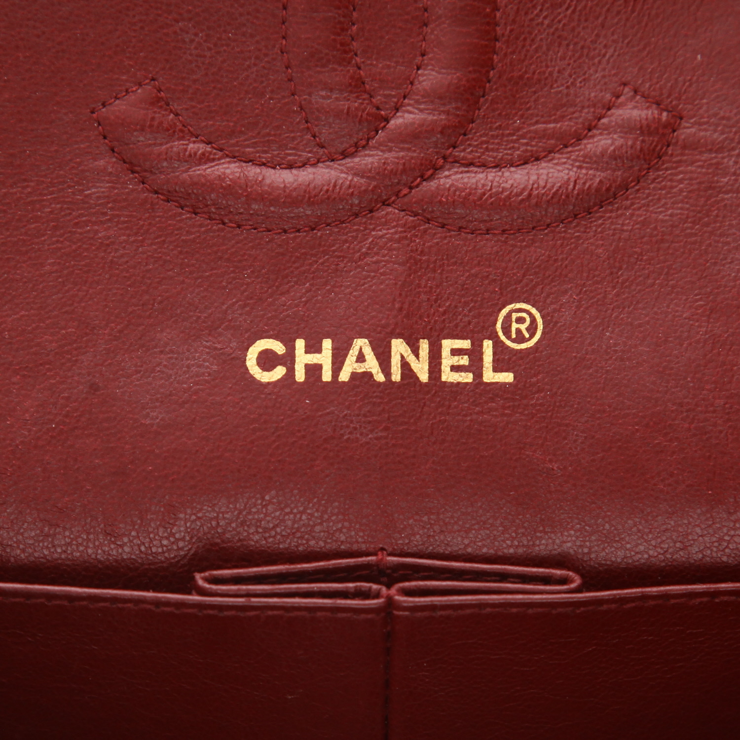Bolso Chanel «Timeless Classic» de piel acolchada negra - Detail D2