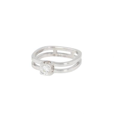Dinh Van ‘Le Cube Diamant’ ring in white gold and diamonds