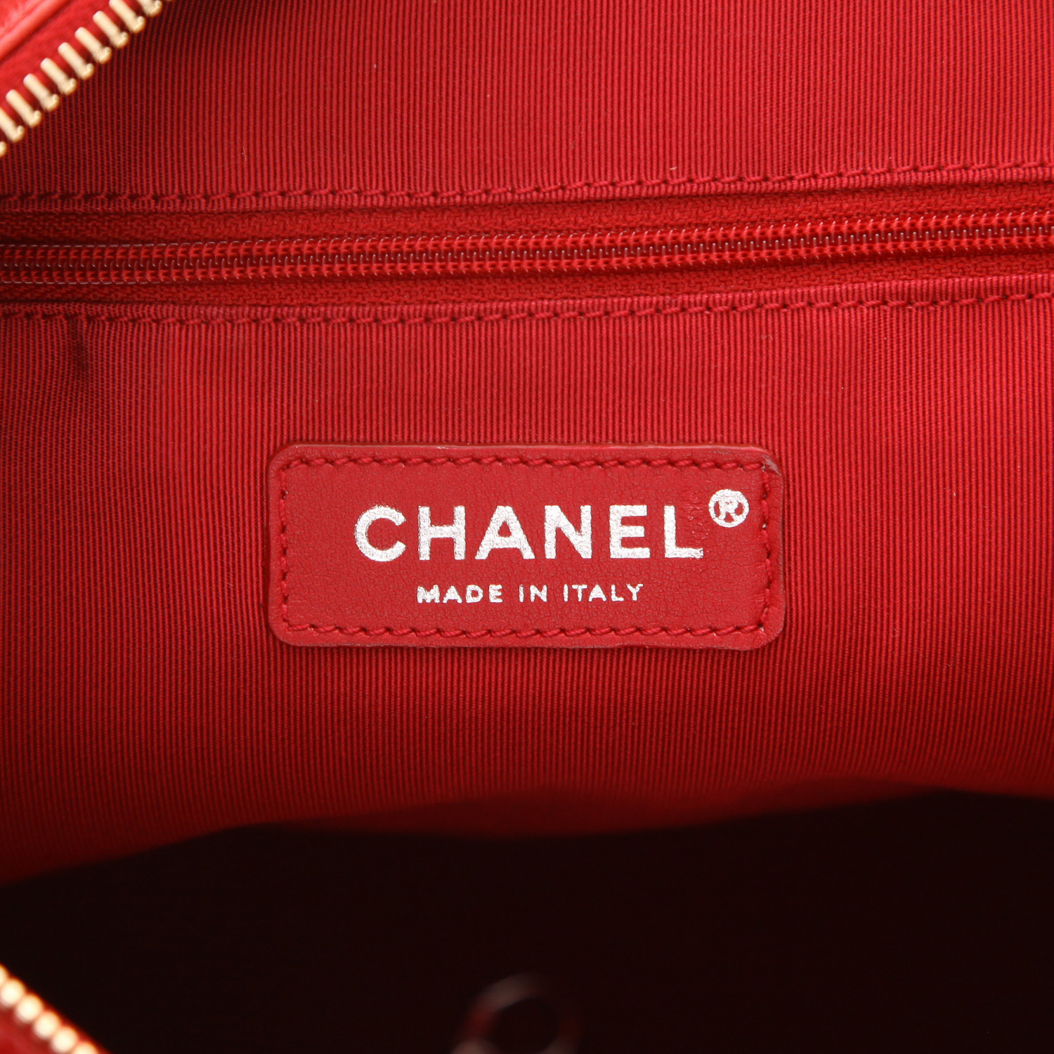 Chanel Gabrielle shoulder bag in red and blue leather and grey tweed - Detail D2