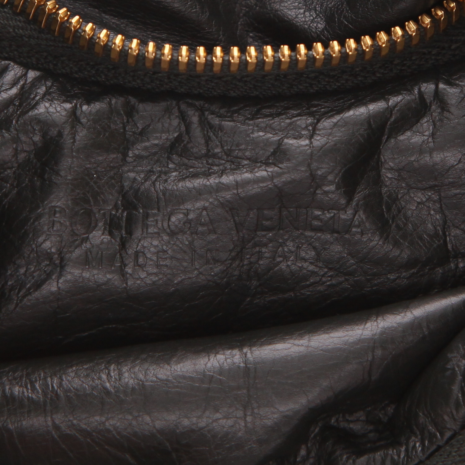 Sac à main Bottega Veneta Foulard en cuir vert-kaki - Detail D2
