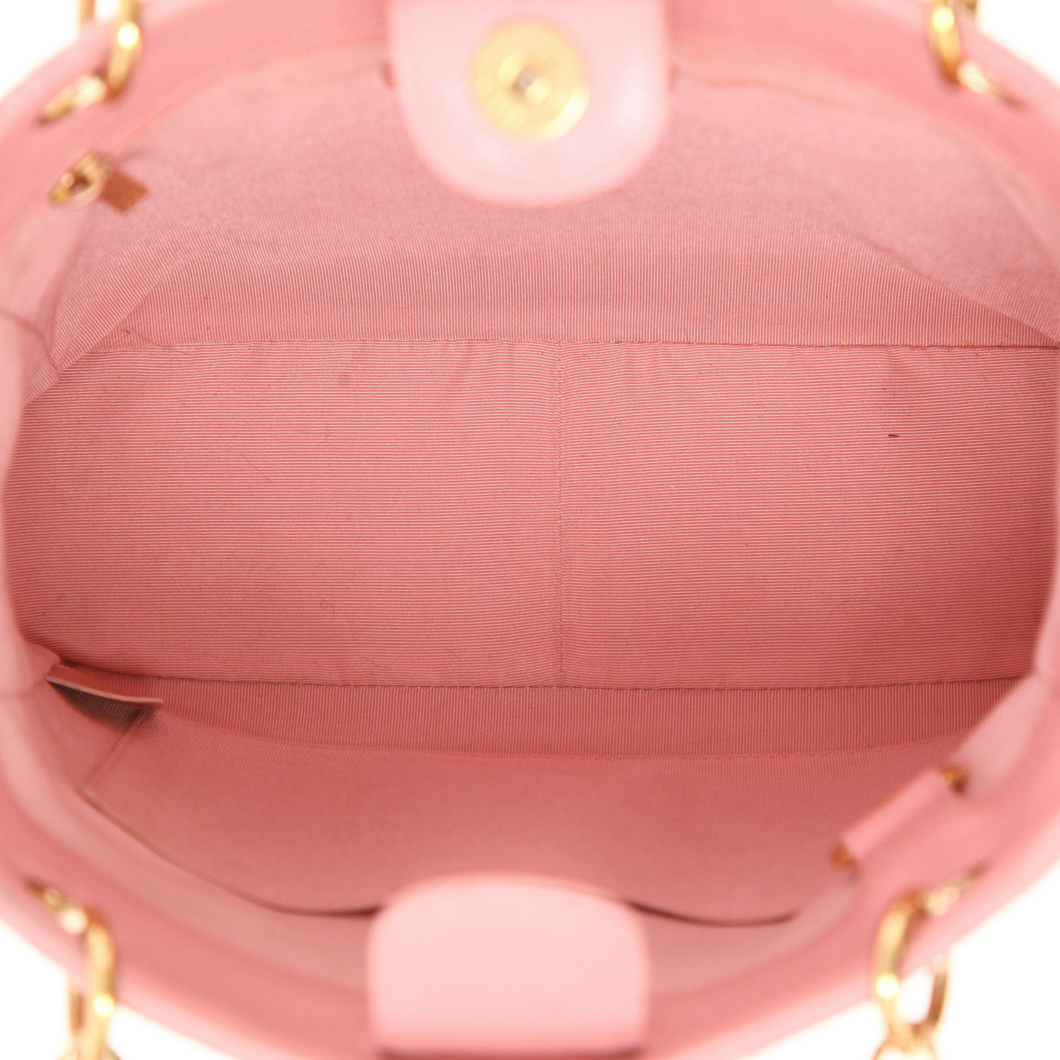 Sac à main Chanel  Shopping GST petit modèle  en cuir grainé matelassé rose - Detail D3