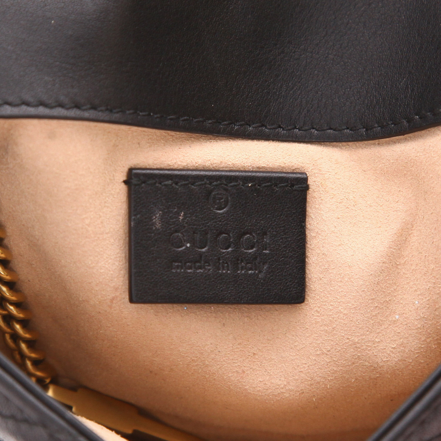 Borsa a tracolla Gucci GG Marmont mini in pelle trapuntata nera - Detail D2