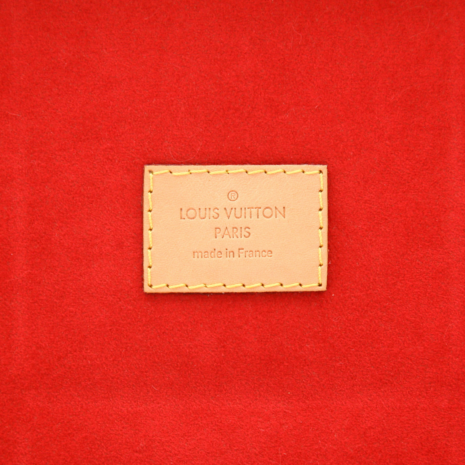 Louis Vuitton jewellery box  Jewellery set in brown Monogram canvas - Detail D2