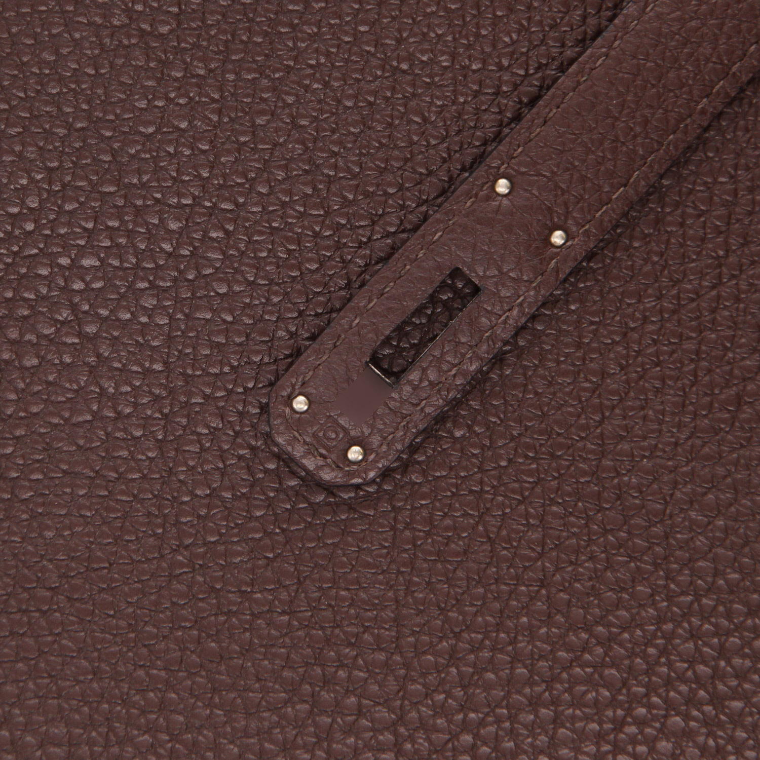 Hermès Kelly 35 cm handbag in brown Togo leather - Detail D4