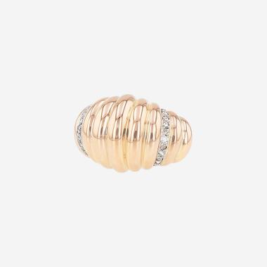 Bague Vintage  en or rose et diamants