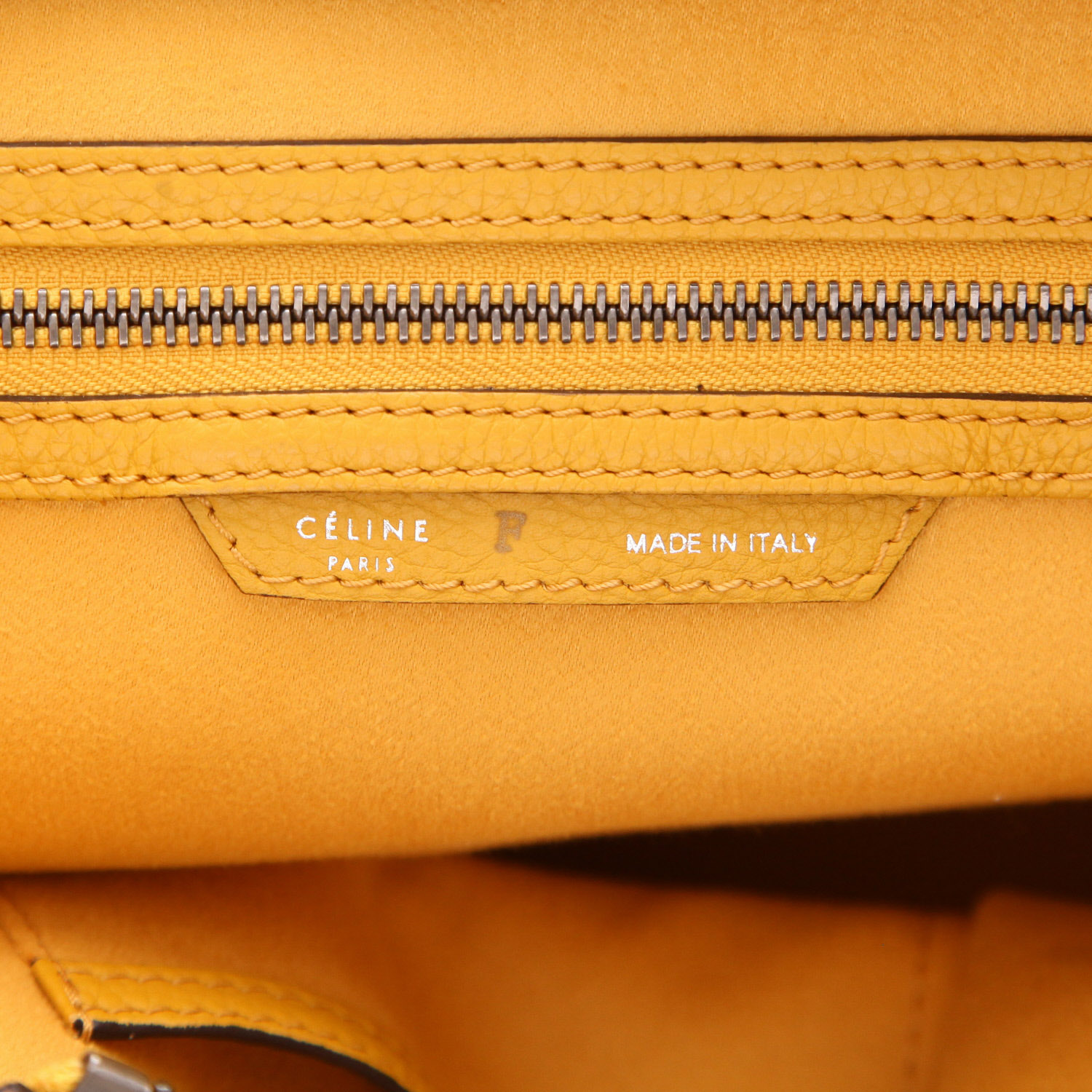 Celine Luggage handbag in yellow leather - Detail D2