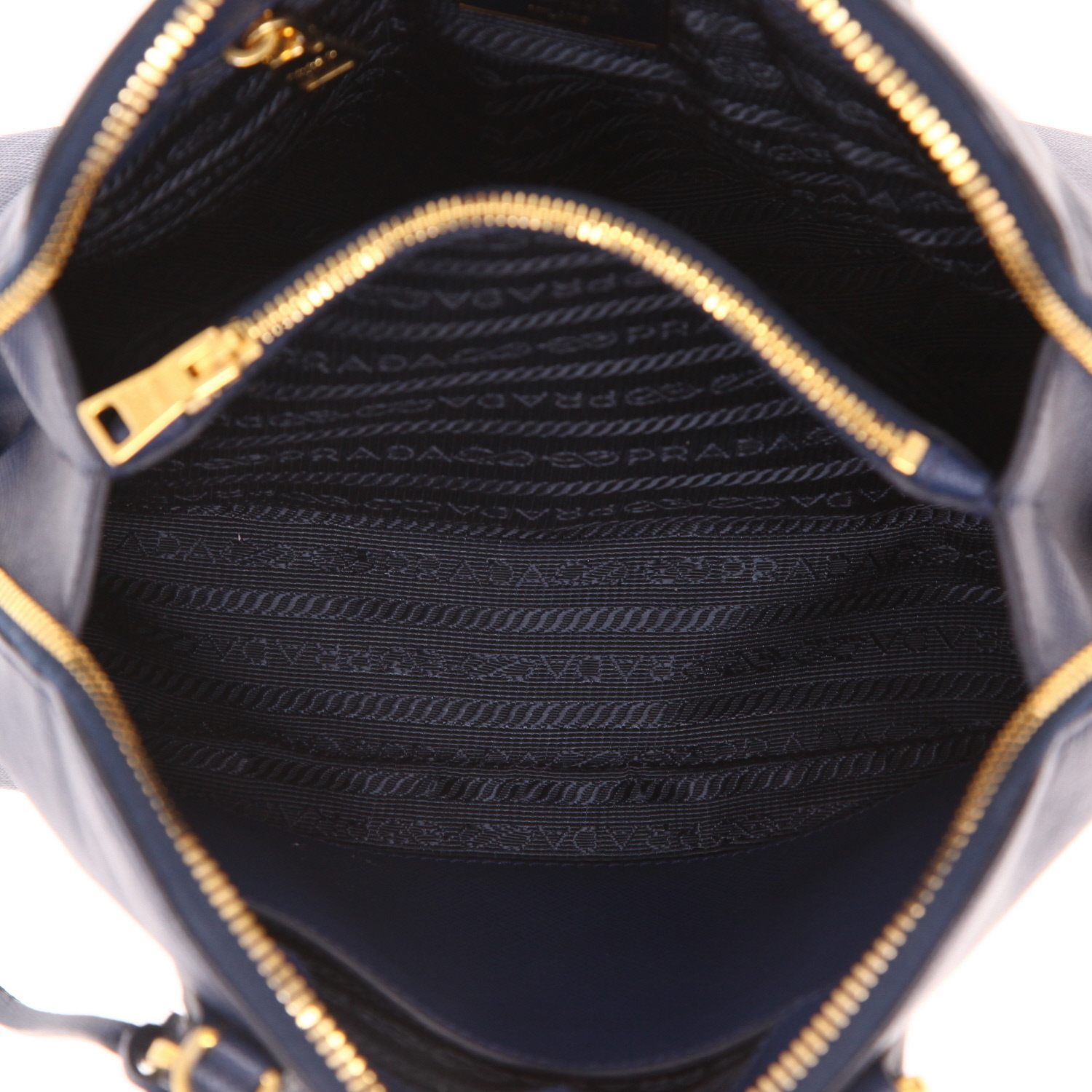Bolso bandolera de Prada   de piel saffiano azul - Detail D4