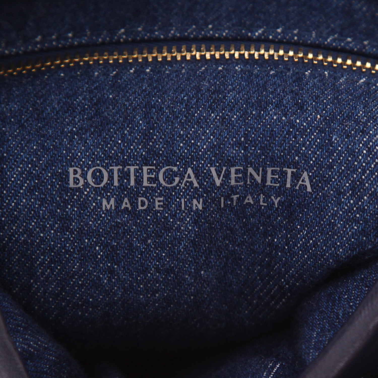 Bolso de mano Hobo de Bottega Veneta, de lona vaquera azul y piel «intrecciato» azul Bleu Marine - Detail D2