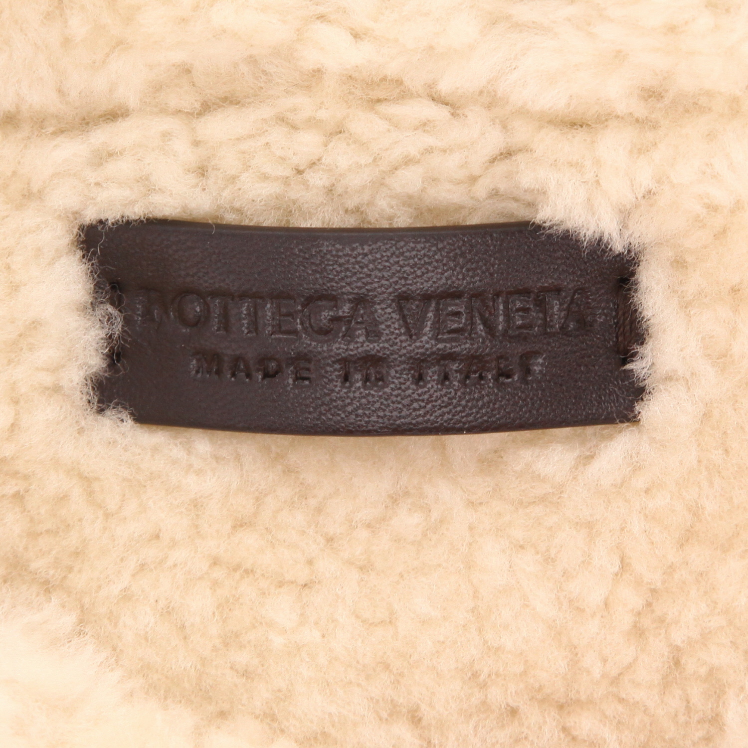 Sac à main Bottega Veneta  Hobo en mouton retourné marron - Detail D2