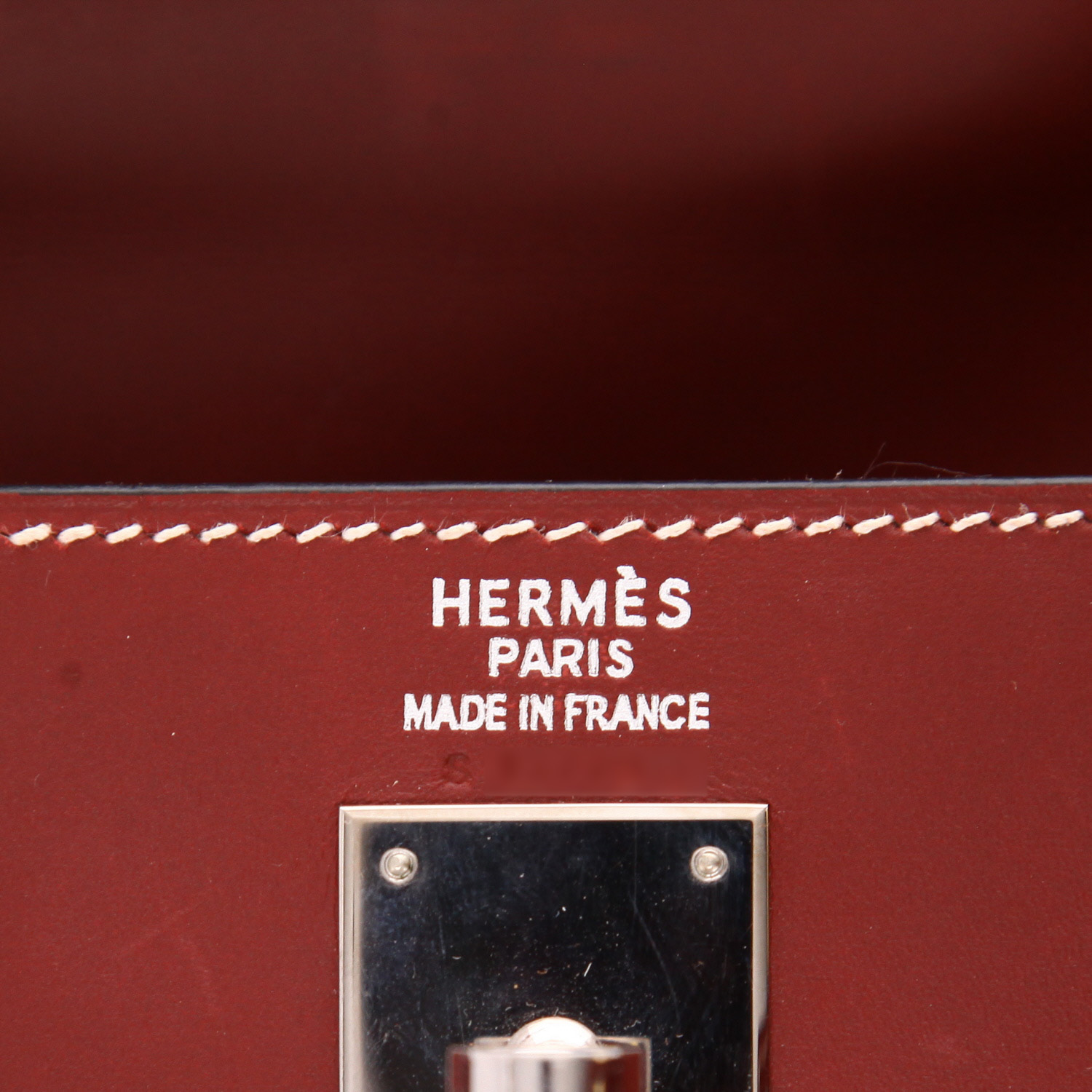 Sac à main Hermès  Kelly 35 cm en cuir Chamonix rouge H - Detail D2