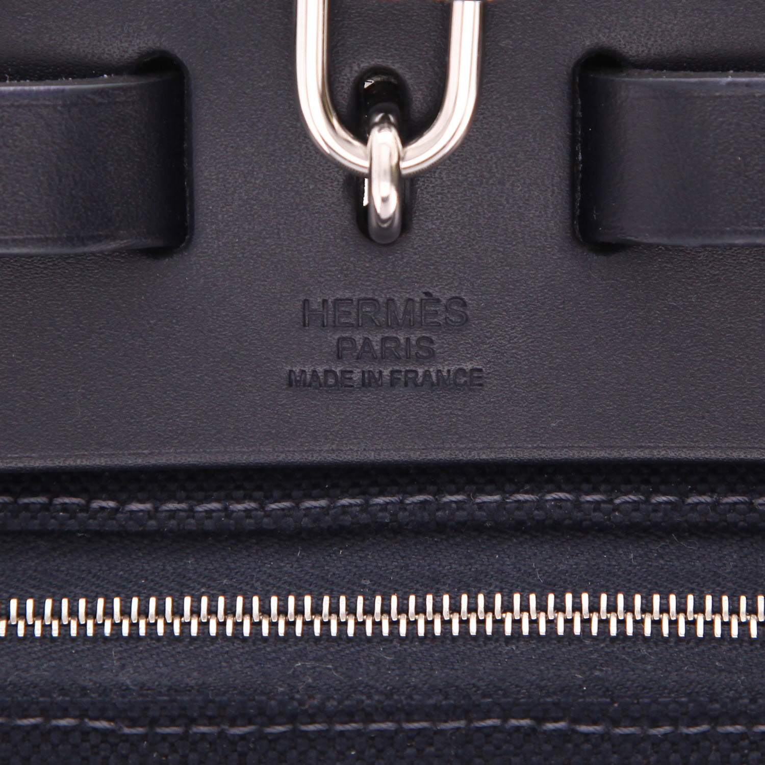 Sac porté épaule ou main Hermès  Herbag en toile bleue et cuir bleu - Detail D2