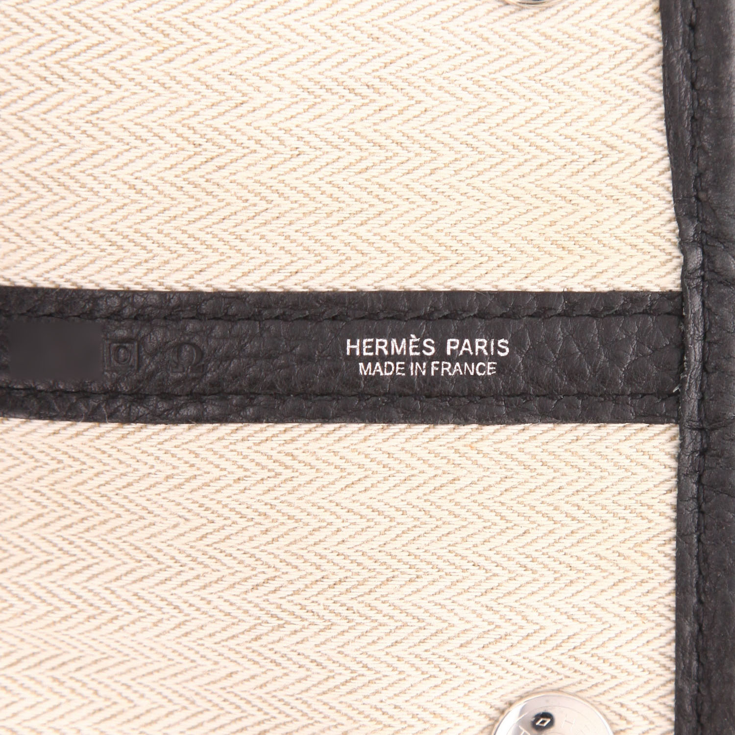 Hermès ‘Garden’ tote bag in Noir Togo leather - Detail D2