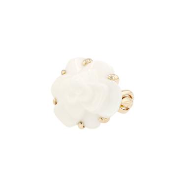 Bague Chanel Camelia moyen modèle en or jaune et agate