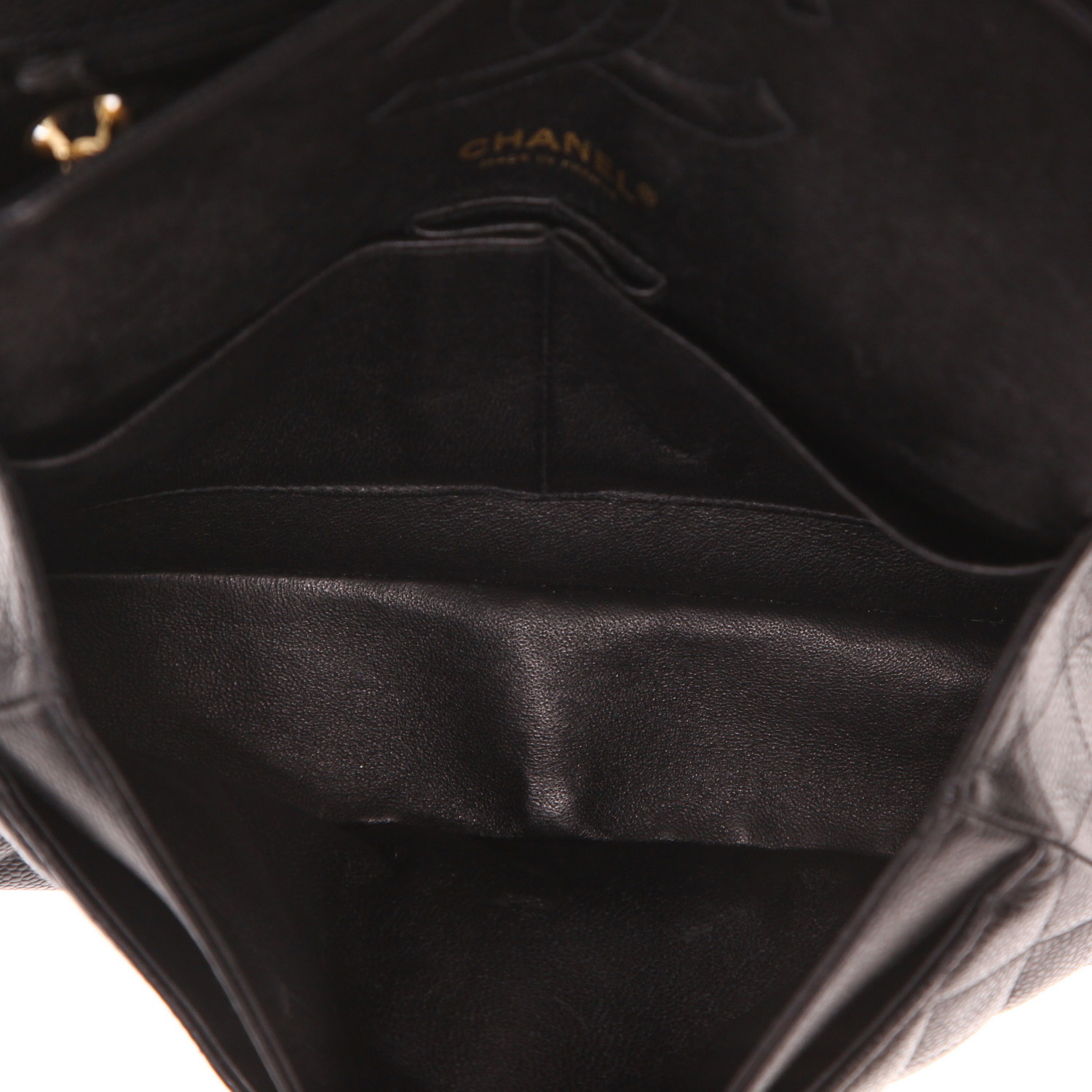 Chanel ‘Timeless Classic’ handbag in black quilted grained leather - Detail D3