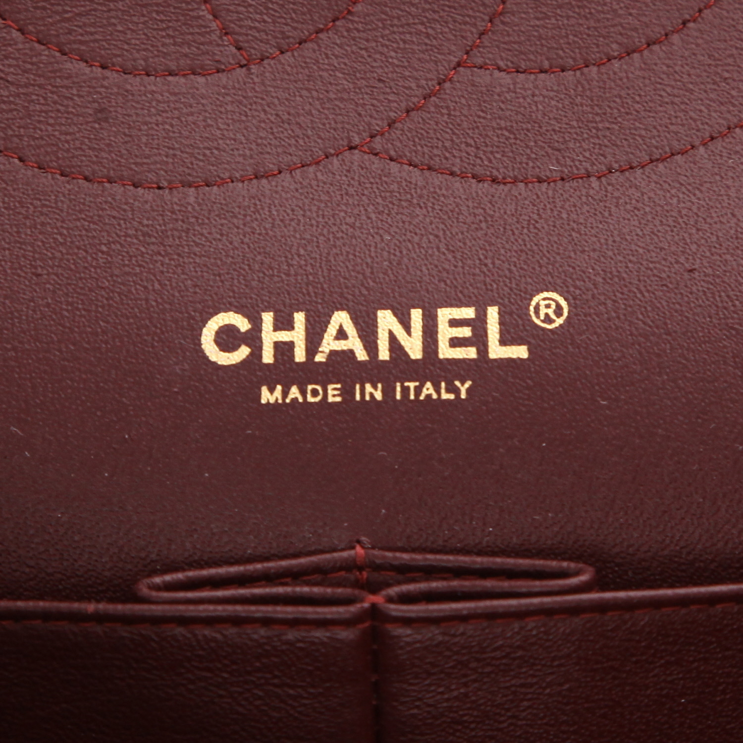 Borsa a tracolla Chanel  Timeless Jumbo in pelle martellata nera - Detail D2
