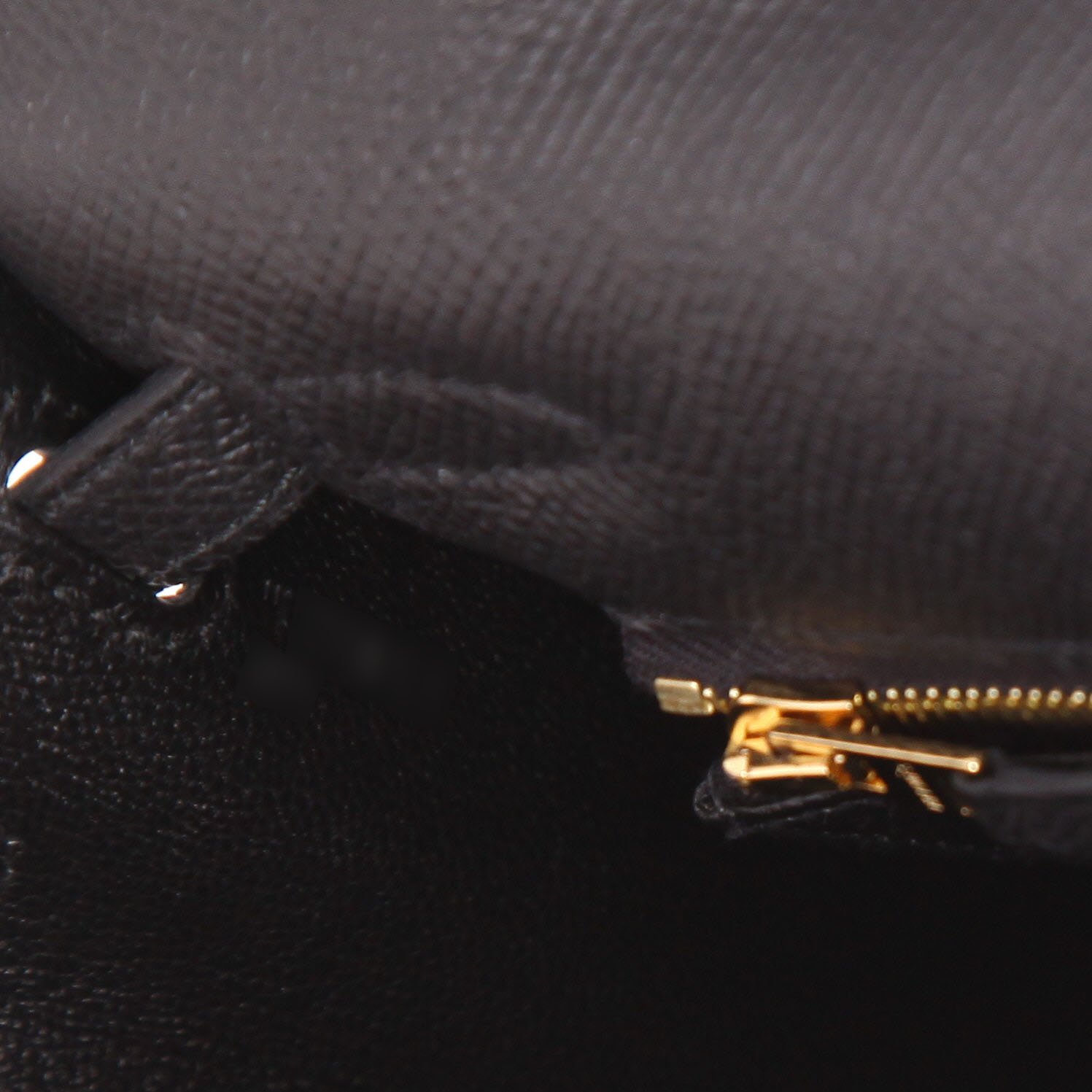Hermès Kelly 25 cm handbag in Noir Epsom leather - Detail D4