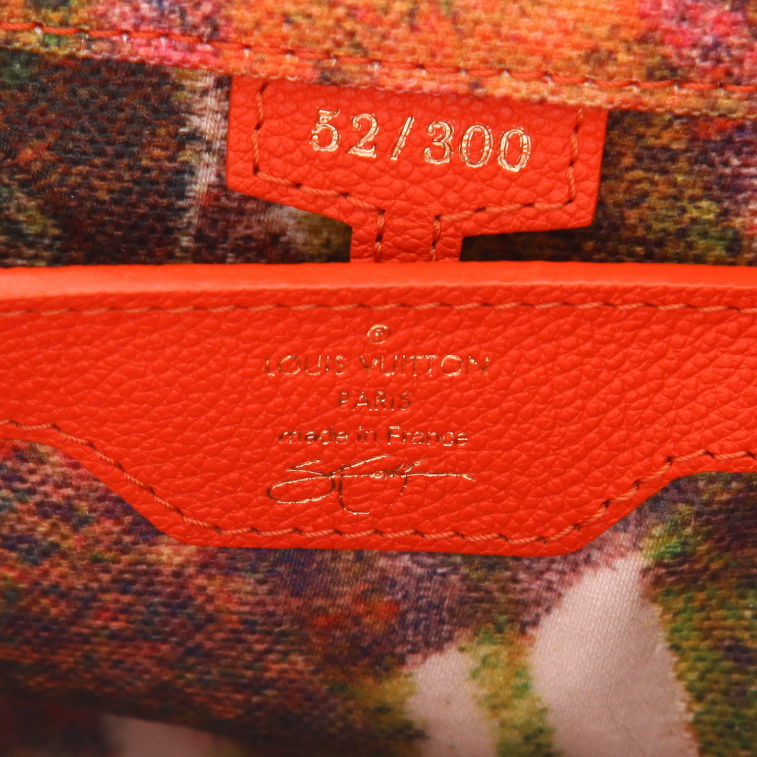 Sac à main Louis Vuitton  Capucines en toile multicolore - Detail D2