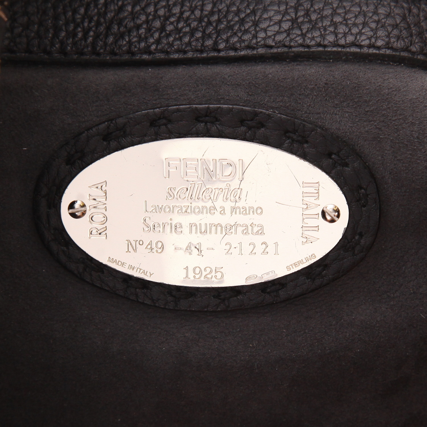 Borsa Fendi Anna Bucket  Selleria in pelle nera - Detail D2