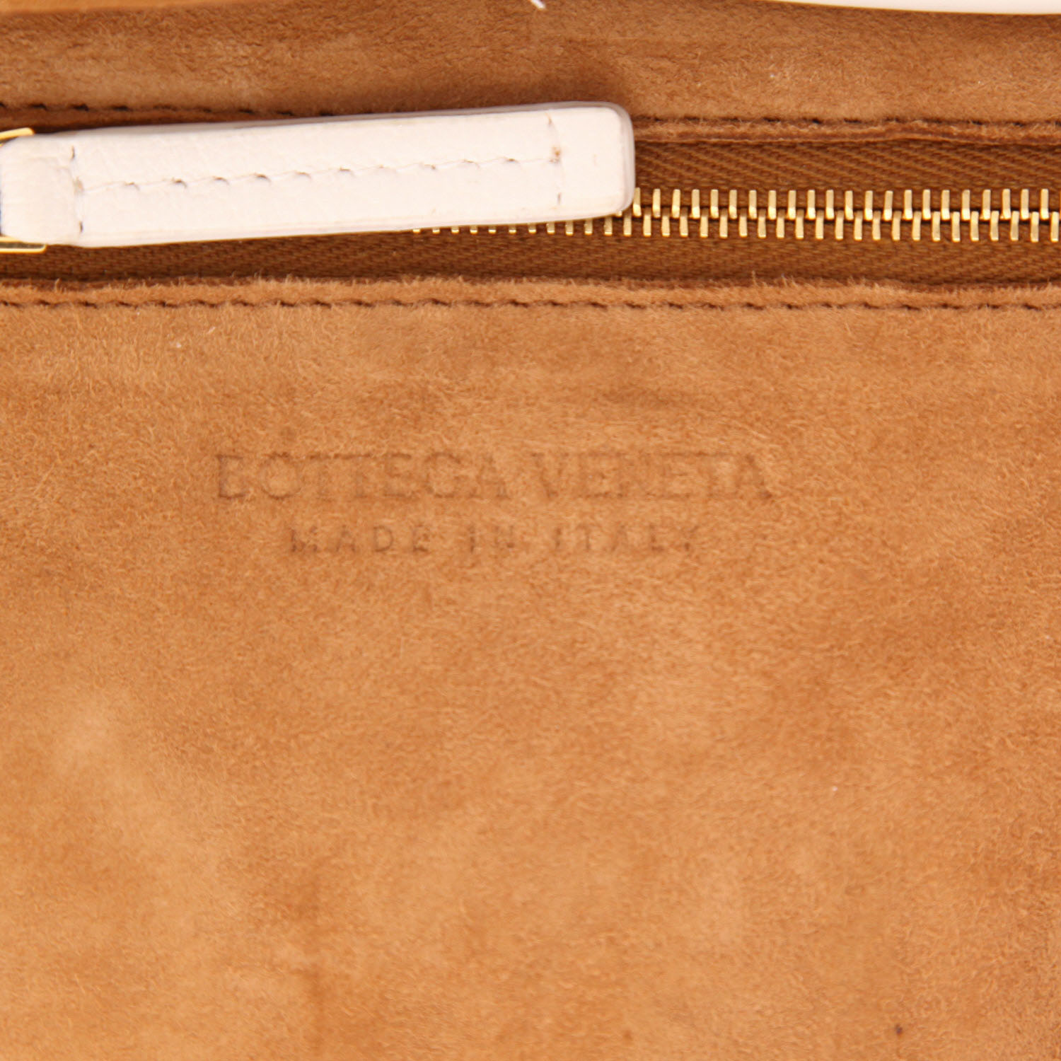 Bottega Veneta Arco mini handbag in white intrecciato leather - Detail D2