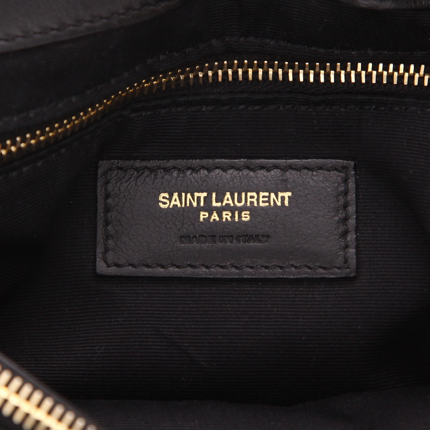 Bolso bandolera Saint Laurent «Loulou», modelo mediano, de piel acolchada con diseño en espiga Noir - Detail D2