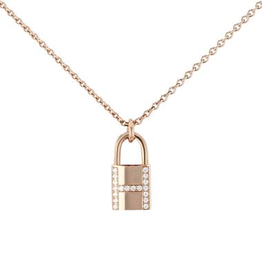 Collier Hermès Cadenas Kelly en or rose et diamants