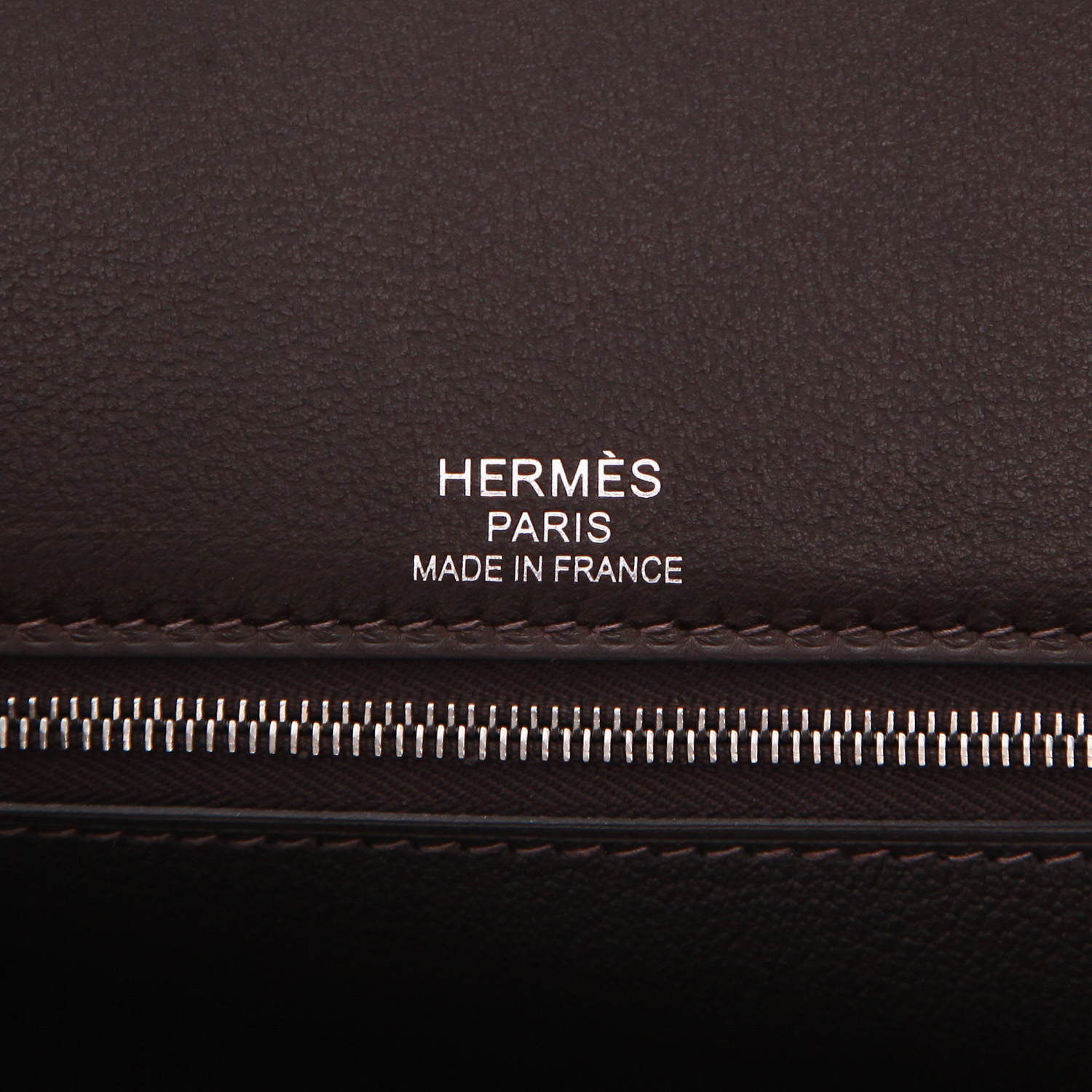 Sac de voyage Hermès  Haut à Courroies 40 cm A Relier en cuir Evergrain ébène - Detail D2