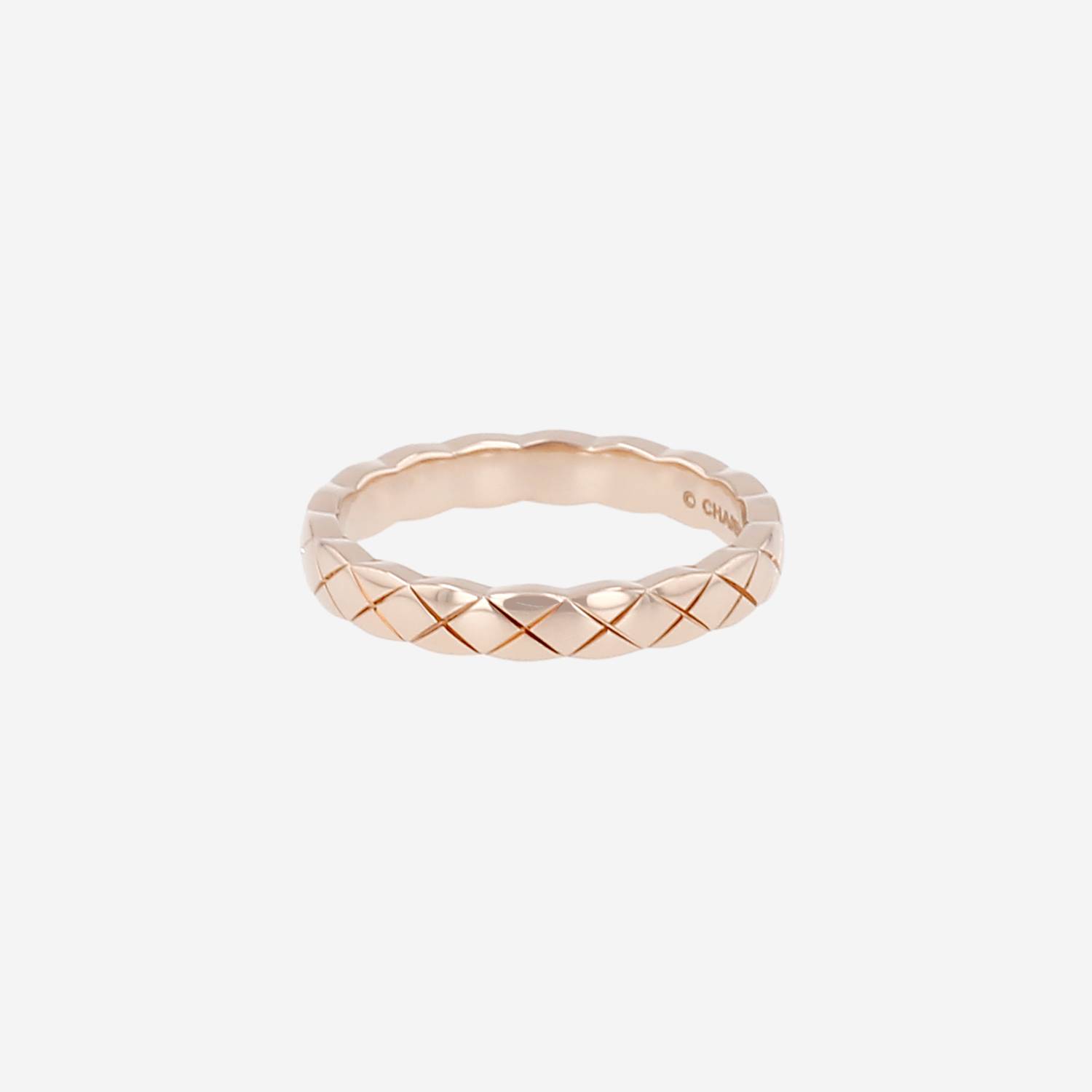 Chanel Coco Crush mini model ring in beige gold