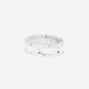 Bague souple Chanel Ultra moyen modèle en or blanc et céramique