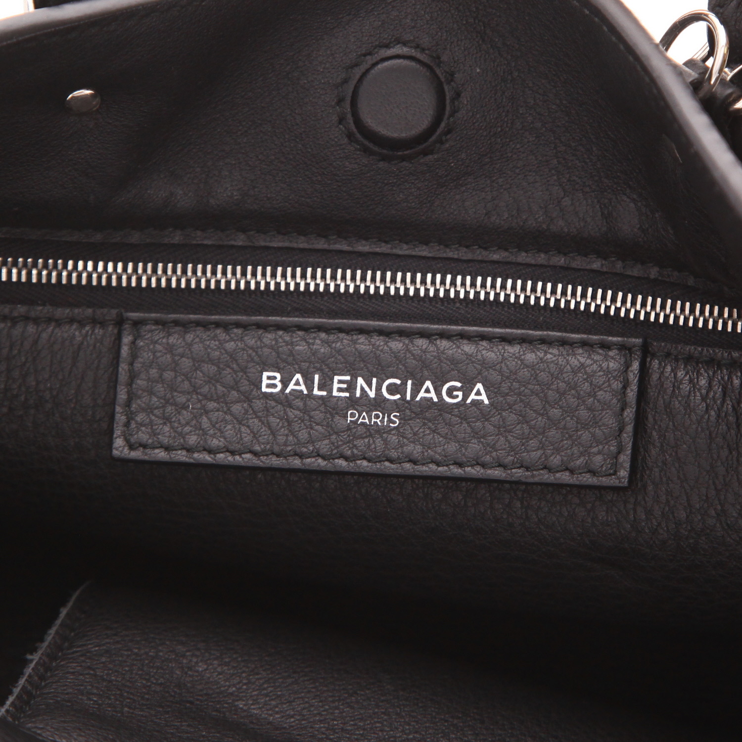 Sac à main Balenciaga  Papier en cuir noir - Detail D2